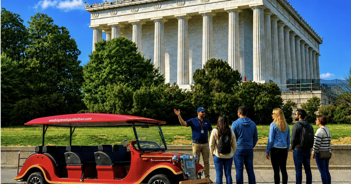 Monuments & American History Guided E-Cart Tour