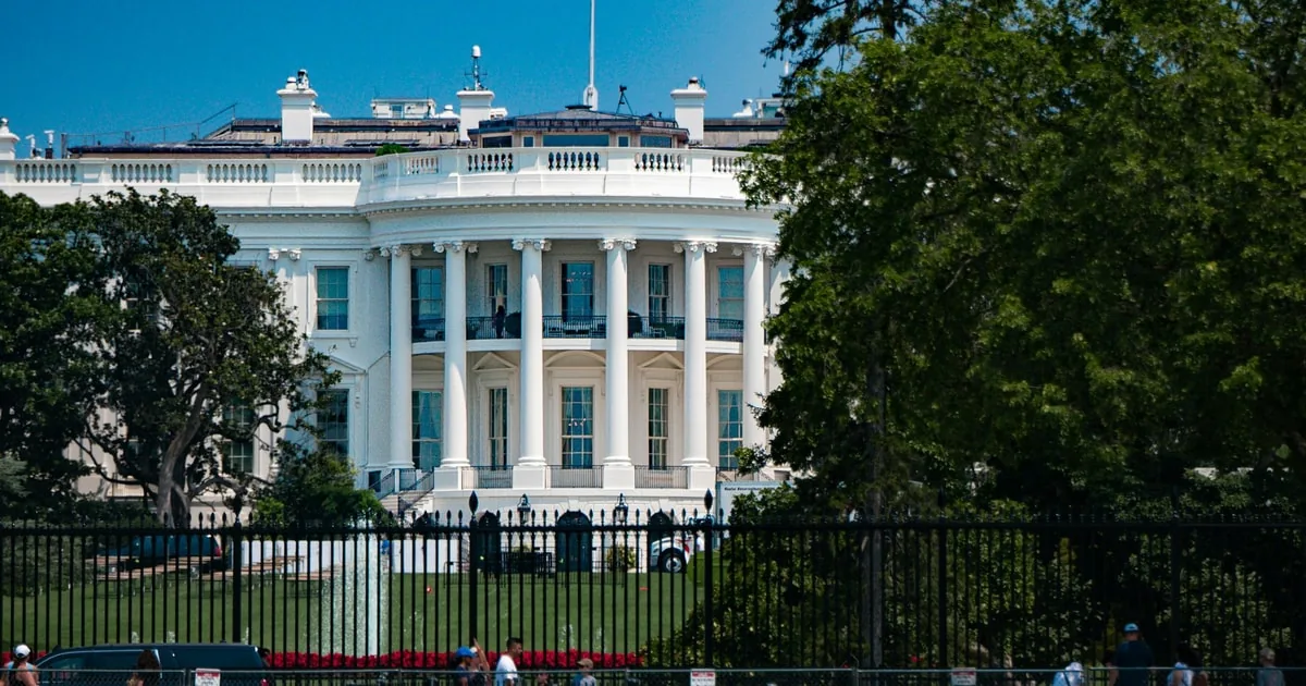 White House, National Mall and Lincoln Memorial Tour